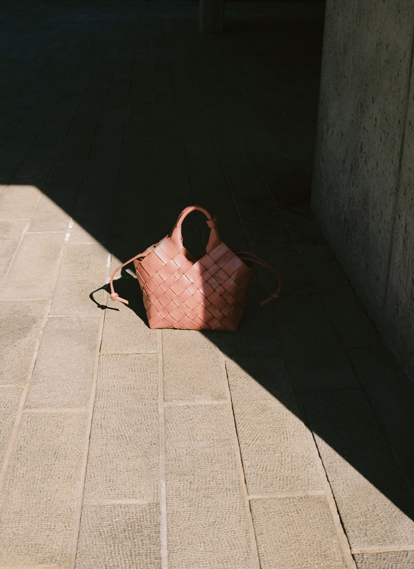 Cala Jade dark pink leather bag