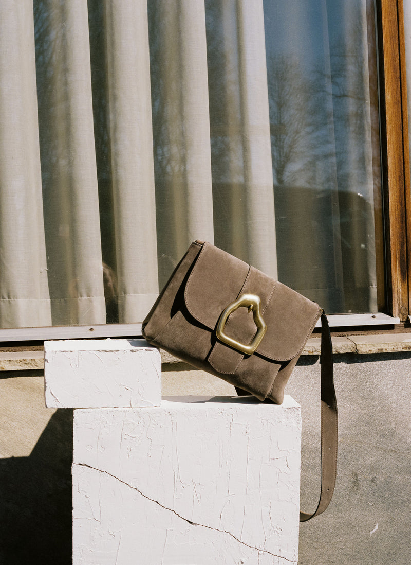 Cala Jade Nami shoulder bag in light brown with a gold buckle